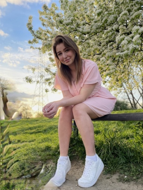 thick thighed teen sex img