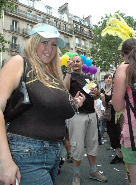 fat girls having sex free image