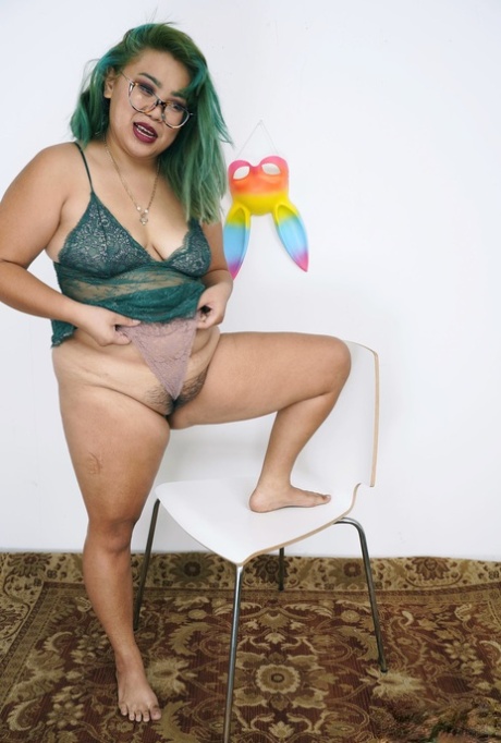 latinas big curvy cum sex archive